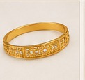 Gold kada